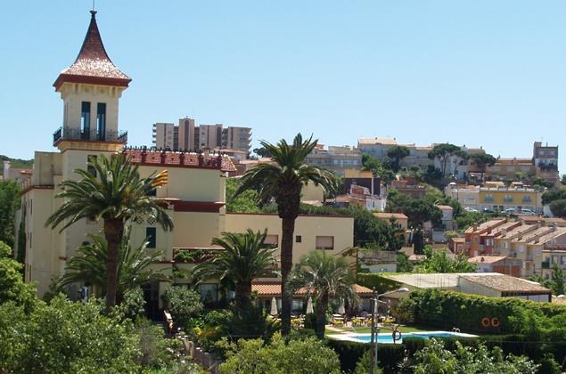 Hotel Hostal Del Sol Sant Feliu de Guíxols Ngoại thất bức ảnh