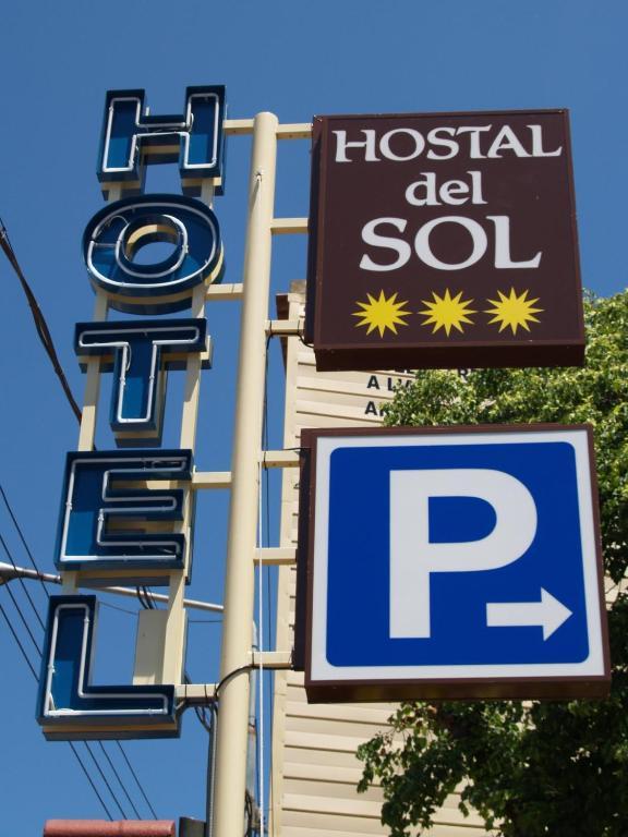 Hotel Hostal Del Sol Sant Feliu de Guíxols Ngoại thất bức ảnh